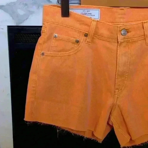 GAP | Women's Orange Mid-Rise Low Stride Denim Shorts with Washwell - Picture 3 of 5